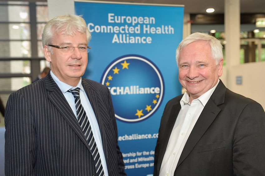UlsterUni's tweet photo. .@UlsterUni hosts major all-Ireland @ECHAlliance #connectedhealth conference https://t.co/tozmRM8ylL https://t.co/1cWn3ypEDV