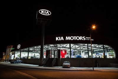 GJ_Automotive's tweet photo. Grupo Julian.42.000 m2.Somos el concesionario más grande de España,18 marcas. Ctra Madrid Km 234, 09001 Burgos. Teléfono 947 26 70 85. https://t.co/o73L9L3Axp