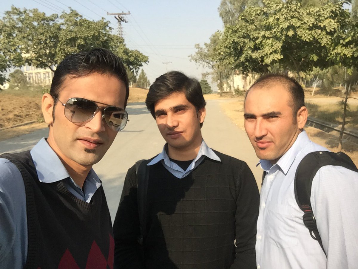 DrKhalidMahm00d's tweet photo. #OffBeard #fresh https://t.co/67dRmmeypQ