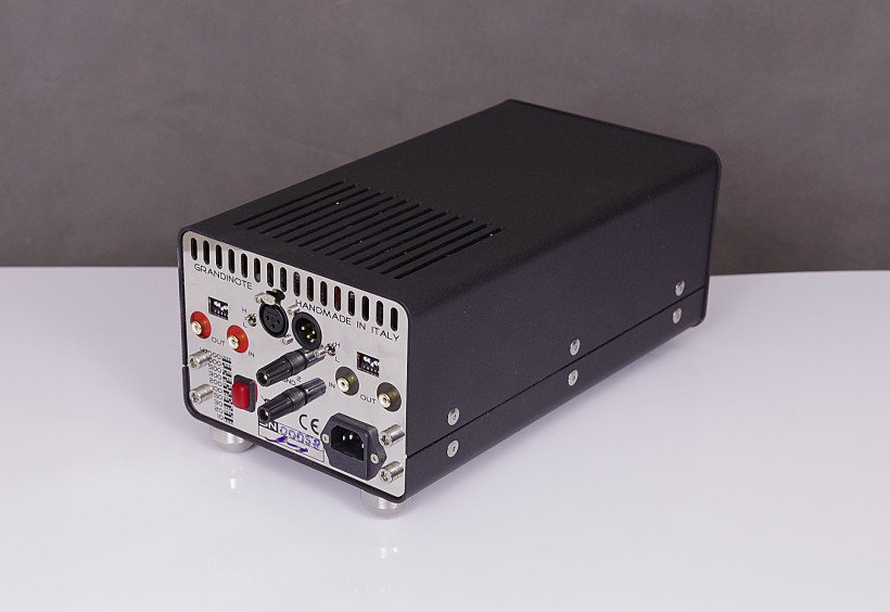 bd_audio's tweet photo. Celio Phonostage review by Hifi Knights and another reviewer who purchased one!
https://t.co/YZLIeCXS6s…/…/grandinote-celio-mkiv-phonostage/ https://t.co/EPyIR1xIO4