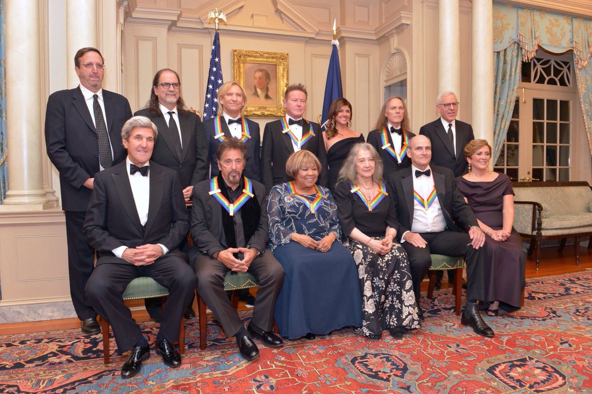 EngageState's tweet image. See @JohnKerry's tribute to 2016 #KCHonors recipients: "These artists don’t just entertain ... they transform." → goo.gl/kRxPp0