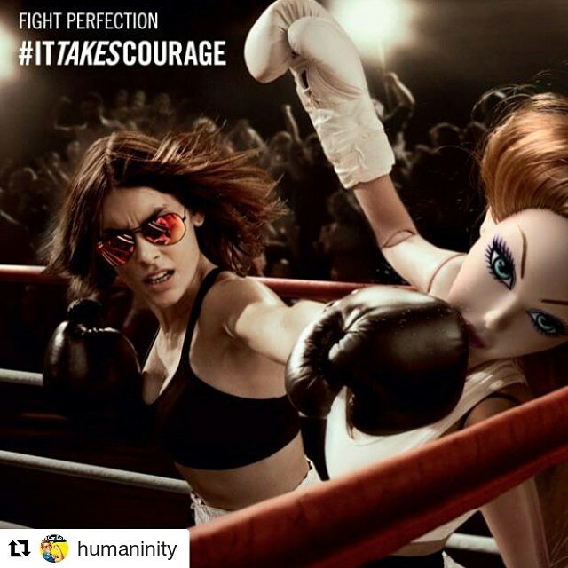 MarloesCoenen's tweet photo. From #humaninity's Instagram:
The new #rayban campaign #ittakescourage to fight against "perfection" #nonnormative https://t.co/p4wSHHo3HZ