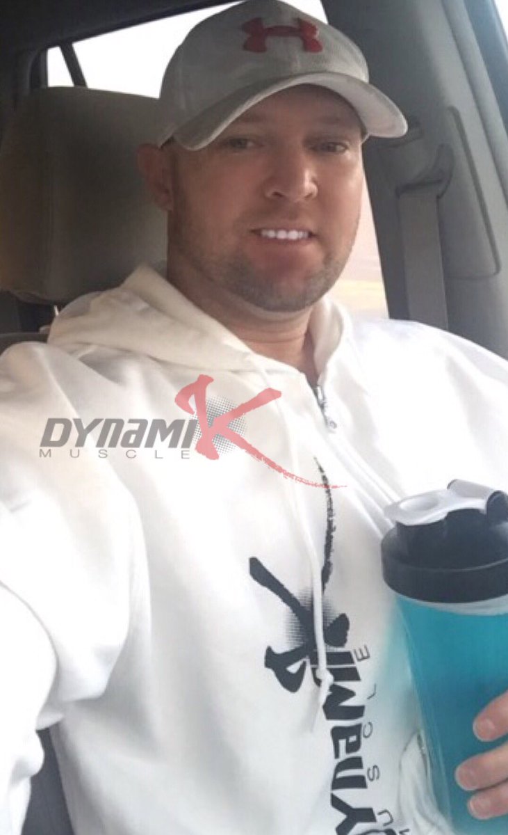 mr_olymax's tweet photo. #dynamikmuscle #gymtime https://t.co/spm1J12NyL