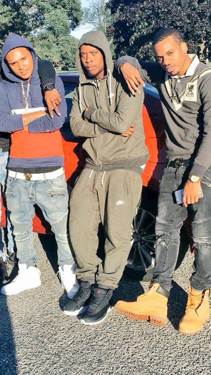 _RaNDiiZzy's tweet photo. Happy π
°οΈ Day To My Lil Bro @TMg_ricky More Wealth & More Health to u this year my brother #TouchMoneyEnt. #FLYWorld π§π https://t.co/6MVjl7gkmZ