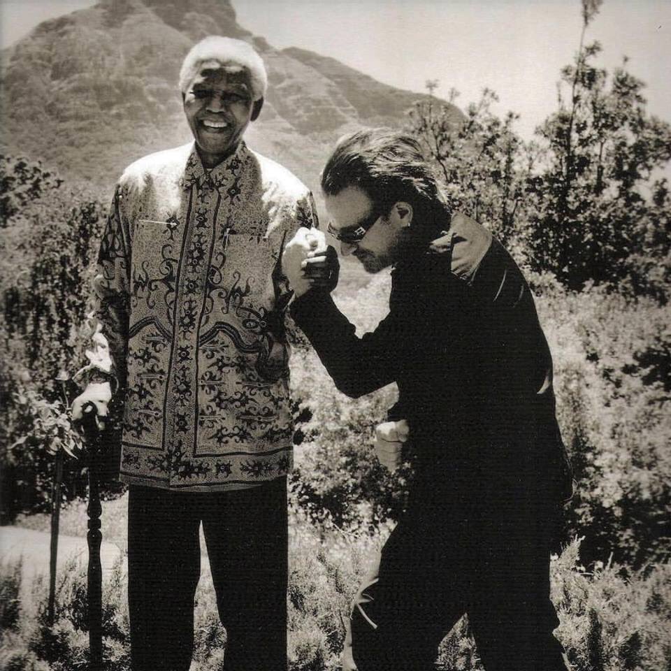 ryamdb's tweet photo. •05 Décembre 2013• Il y a 3 ans un grand homme nous a quitté. 🏴🙏🏾🇿🇦✨#NelsonMandela https://t.co/fQdtq7TV3z