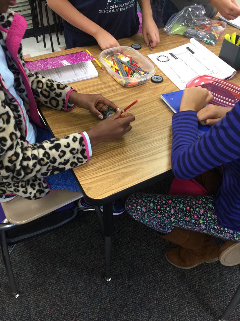 LeannHamstra's tweet photo. Collaborating, discussing &amp; building their standard vehicle to test out different forces! #sci5P11 #sci5P14 https://t.co/wh9JonbqDw