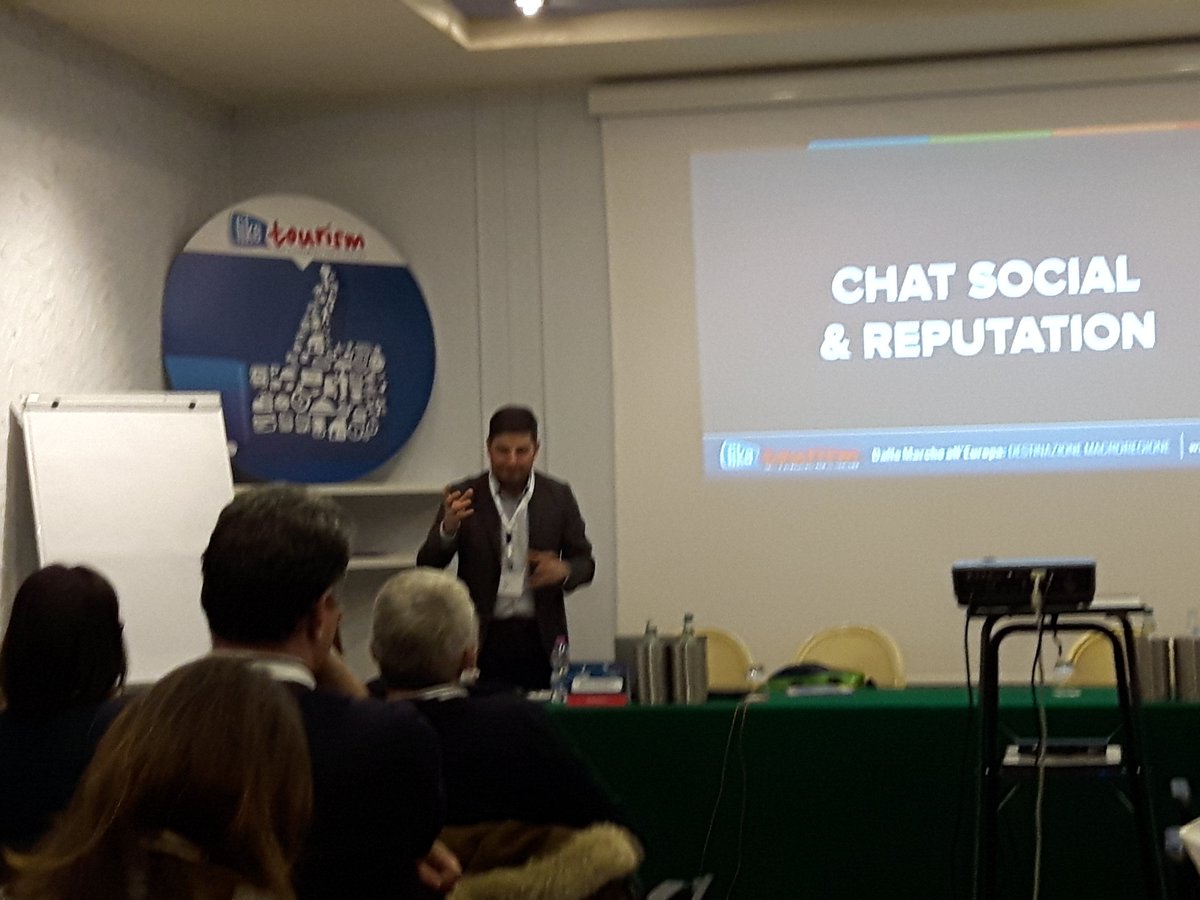 Come usare al meglio gli strumenti social per un hotel? Ce lo spiega Mario Romanelli di @travelappeal