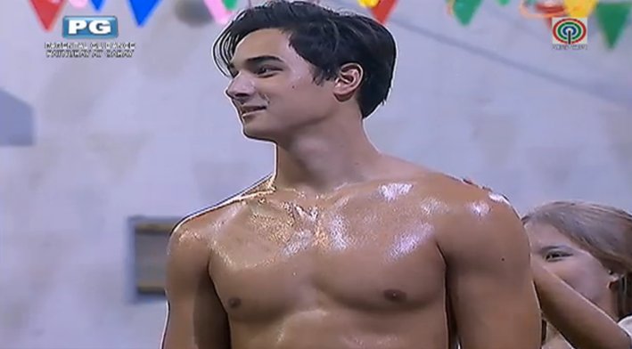 PBBabscbn's tweet photo. O.M.G. That's it for me, Team Kapamilya! 🙈 #PBBMATAsaMATA https://t.co/hvCaVl2N3U