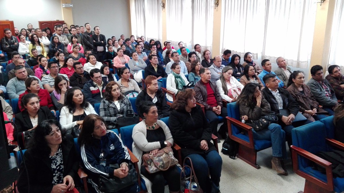 med_unl's tweet photo. Dic. 03 | TUTORÍA PRESENCIAL de la Unidad de Titulación Especial (#MED) de (#UNL) se desarrolló con éxito.  https://t.co/0sy4vBy8fX #CIFI https://t.co/NCd1KXIuoo