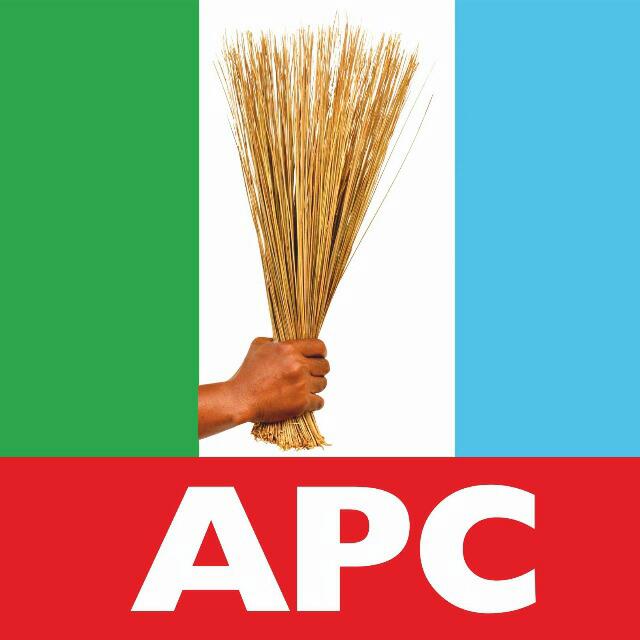 RenewedHopeUK's tweet photo. [WORDS ON MARBLE]
APC is a party I labored with others 2 build. We would not abandon it for another- @AsiwajuTinubu https://t.co/etxKVLobvW