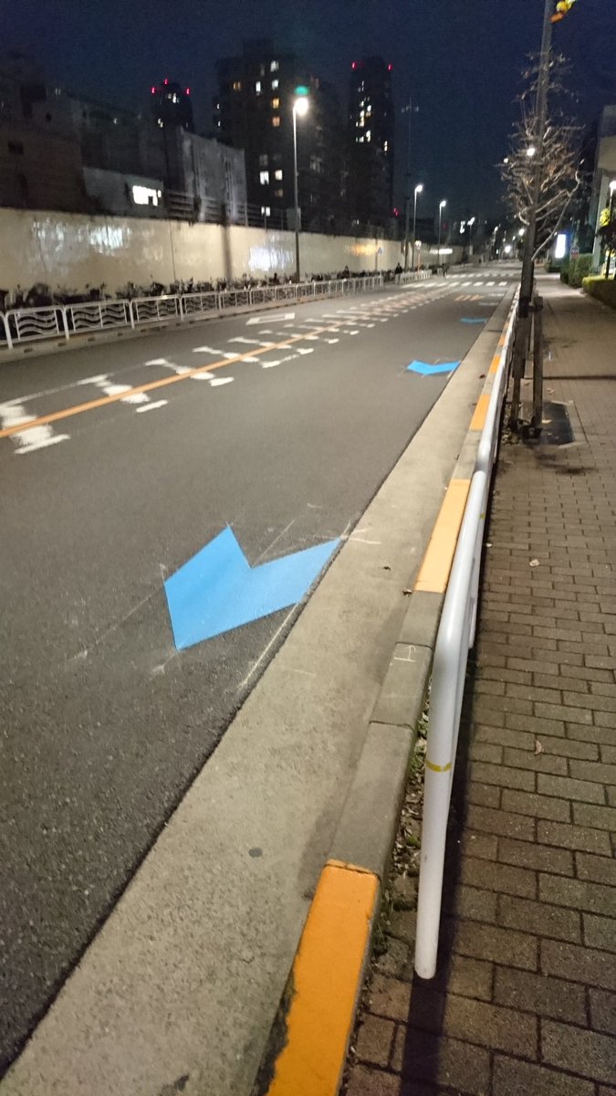 eisukefukawa's tweet photo. マリオカートのスピードアップするやつか！ https://t.co/1I44BzBidM