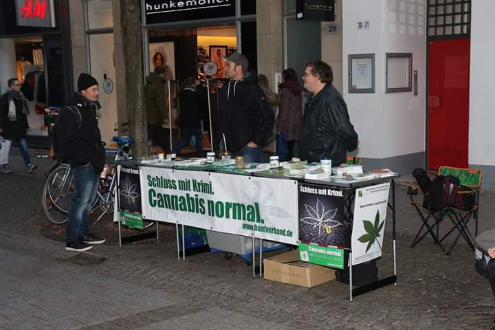 #HanffreundeMünster e.V. - Ortsgruppe #DeutscherHanfverband Infostand, am 03.12.2016, in #Münster