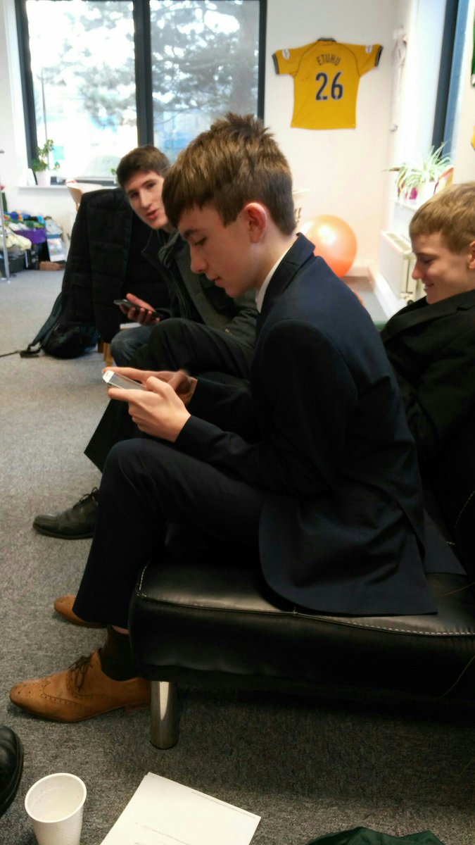 ComputingHuGS's tweet image. Having fun testing @SoccerManager arena. #soccermanagerarena