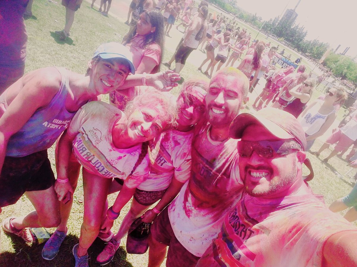 Que buena q estuvo <a href="/TheColorRunAR/">The Color Run ARG</a> Excelente fiesta en #Rosario!  cc <a href="/PortalRosario1/">Portal Rosario</a>