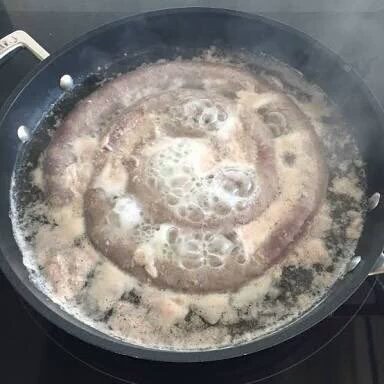 Hasaling's tweet photo. This is definitely what they serve in hell #boiledwors #staapit now! https://t.co/nxxKJVbzBH