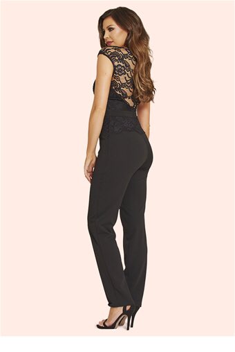 Jump on the jumpsuit bandwagon well and truly in this absolutely unreal number💣😍

m.sistaglam.co.uk/jessica-wright…

Beautiful lace overlay.