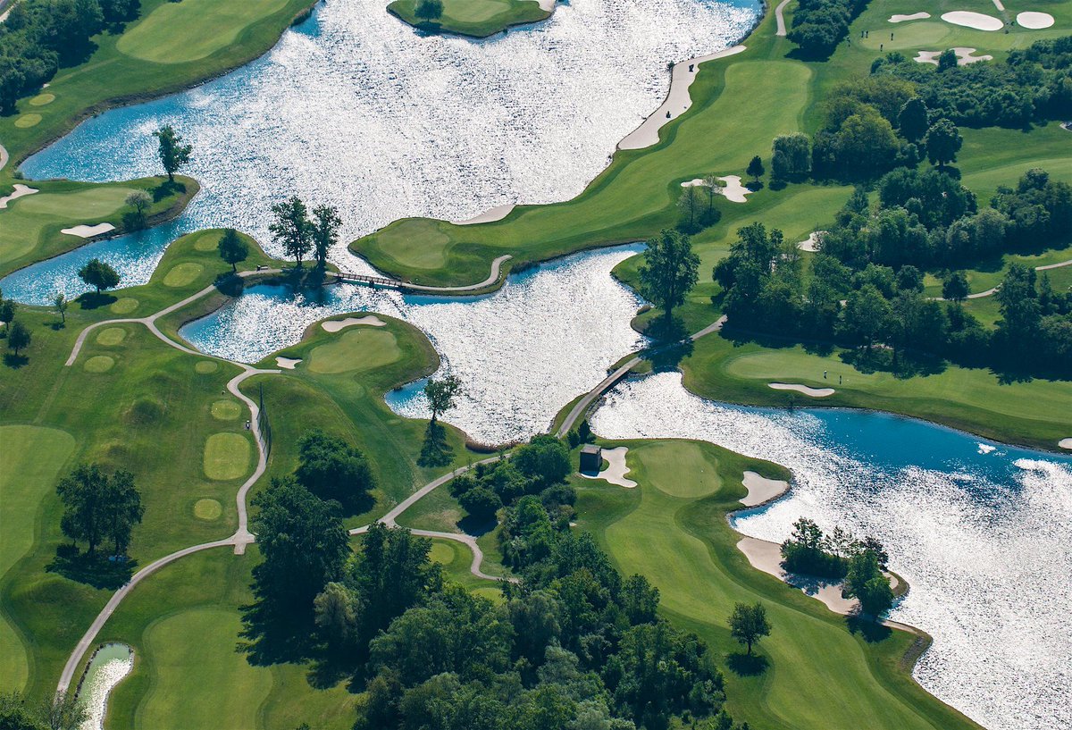 LgtGolf's tweet image. Course management is a prime asset to conquer the #Diamondcourse in Austria buff.ly/2gskEps #luxurytravel #golf #europeantour