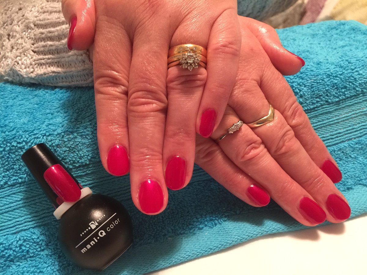 SculptingStyle's tweet photo. #Re-Tweet and receive #discountednailtreats for #Christmas  while #appointments last!! #nails @SculptingStyle https://t.co/6rMw6gw7nY