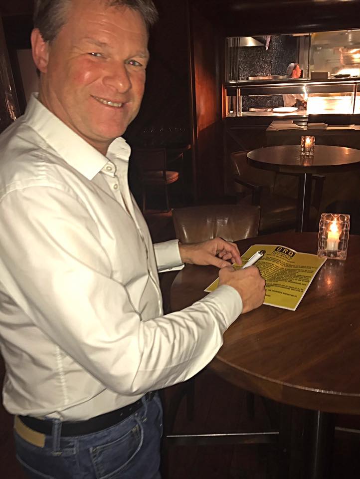 Natuurlijk staat ook Erwin Koeman achter <a href="/AirportEelde/">Groningen Airport Eelde</a>. Erwin is ook voor een goede bereikbaarheid van #NoordNederland. #GRQ
