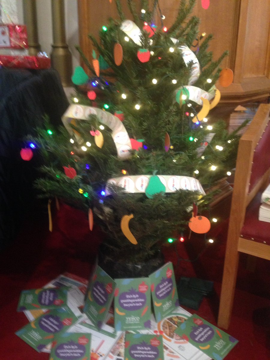 Farm to form Xmas free in local church <a href="/EatHappyProject/">EatHappyProject</a> <a href="/sammie41273/">Samantha Davies</a> <a href="/novella_evans/">Novella Evans</a> <a href="/headcaseymike/">Mike Casey-Head</a>