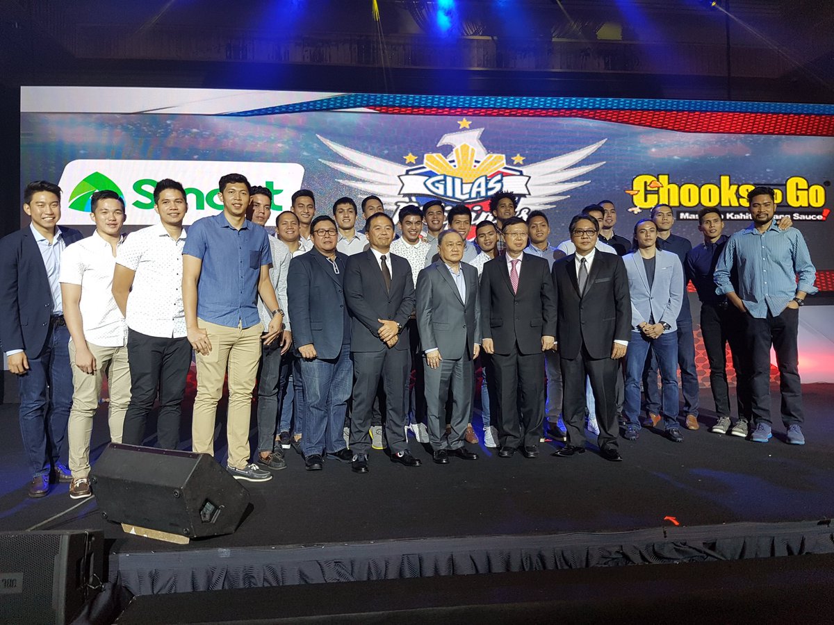 OneSportsPHL's tweet photo. Gilas Pilipinas! #LabanPilipinas #PUSO #ManokNgBayan https://t.co/xEX5ST5WsD
