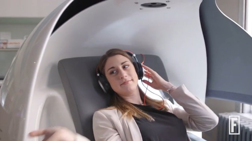 Cloudtract's tweet photo. How @ariannahuff is selling #sleep at her new #popup #shop @FortuneMagazine https://t.co/bTdDQVnqeP #Business #Insight #Concept #Cool #SME https://t.co/MWTngowQZ7