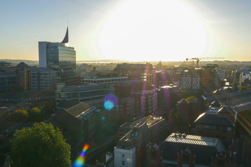 Business in #Reading is booming - The town is set to have the largest #economical increase in the next year! bit.ly/2h5cR0T