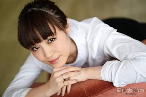 EGlove55toto's tweet photo. 初タグします💓

１月２０日は伶菜ちゃんの誕生日💓
みなさんの協力を得てですがご本人様に届くといいなと思ってます！
１２００ＲＴ目指してます💓
お祝いしてくれる人ＲＴよろしくおねがい���ます💓🙇🏻
みなさんご協力おねがいします🙇🏻

#鷲尾伶菜
#E-girls
#拡散希望 https://t.co/lSM2FQscoX