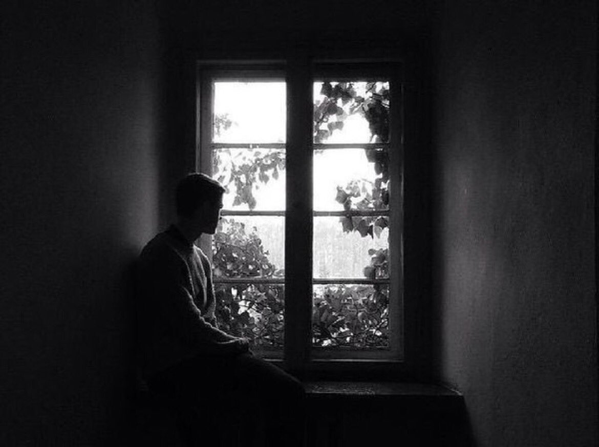 في كل مرة تحمد الله فيها و أنت في حزنك ، يجبر الله لك كسرًا في قلبك ، الحمدلله دائمًا و أبدًا .