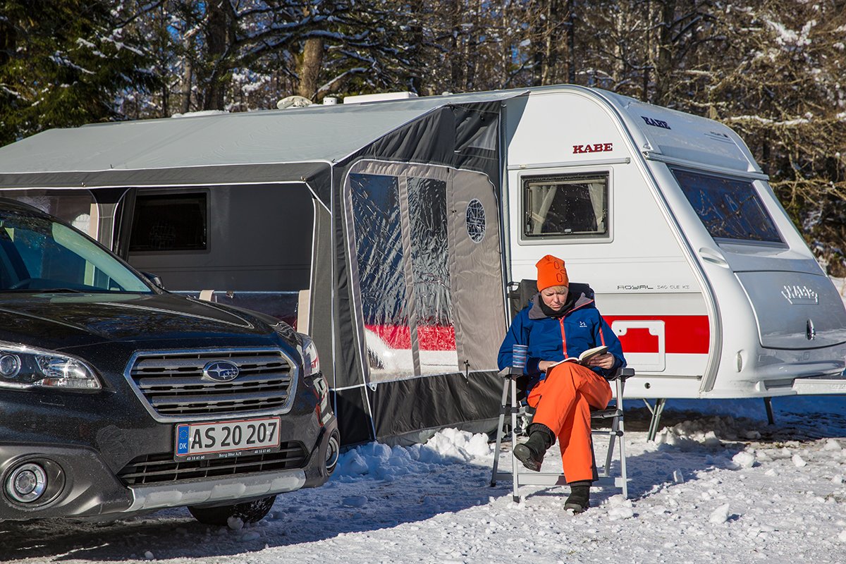danskcampinguni's tweet photo. Husk at se med når vi tager på vintercamping Vättern rundt i aften kl. 20 på dk4.Se mere her https://t.co/VFE2VCgf5u #Vintercamping #Vättern https://t.co/EmPu2JWbSg