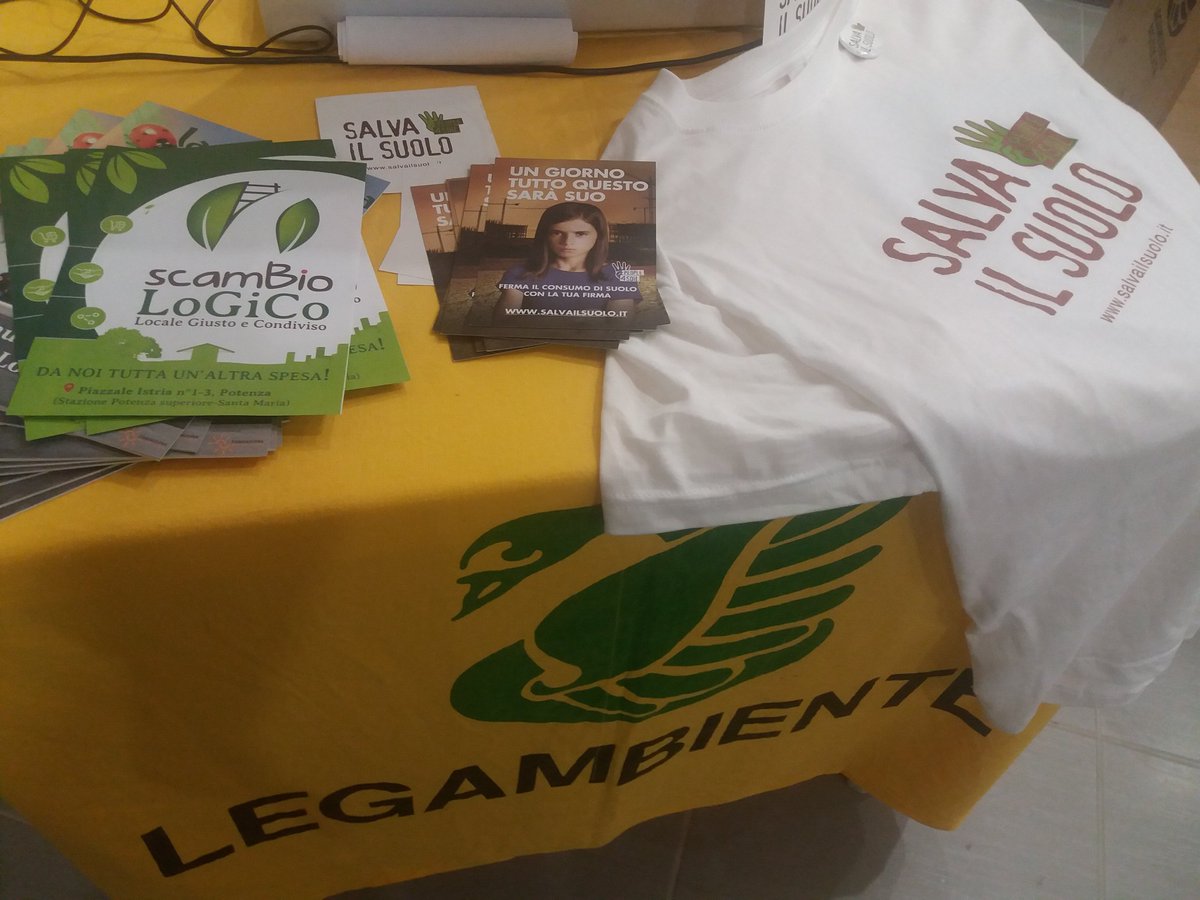 ScamBioLoGiCo's tweet image. Oggi è il #WorldSoilDay. Metti una firma qui salvailsuolo.it. Per saperne di più ScamBioLoGiCo ti aspetta!