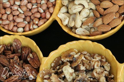 drsailablog's tweet photo. Here r few #myths &amp; #Facts about #nuts - #versatile #food rich in #antioxidant #vitamins #minerals #snacktime #Raw https://t.co/VIGbh5y7F9 https://t.co/Eyk24cgGeq