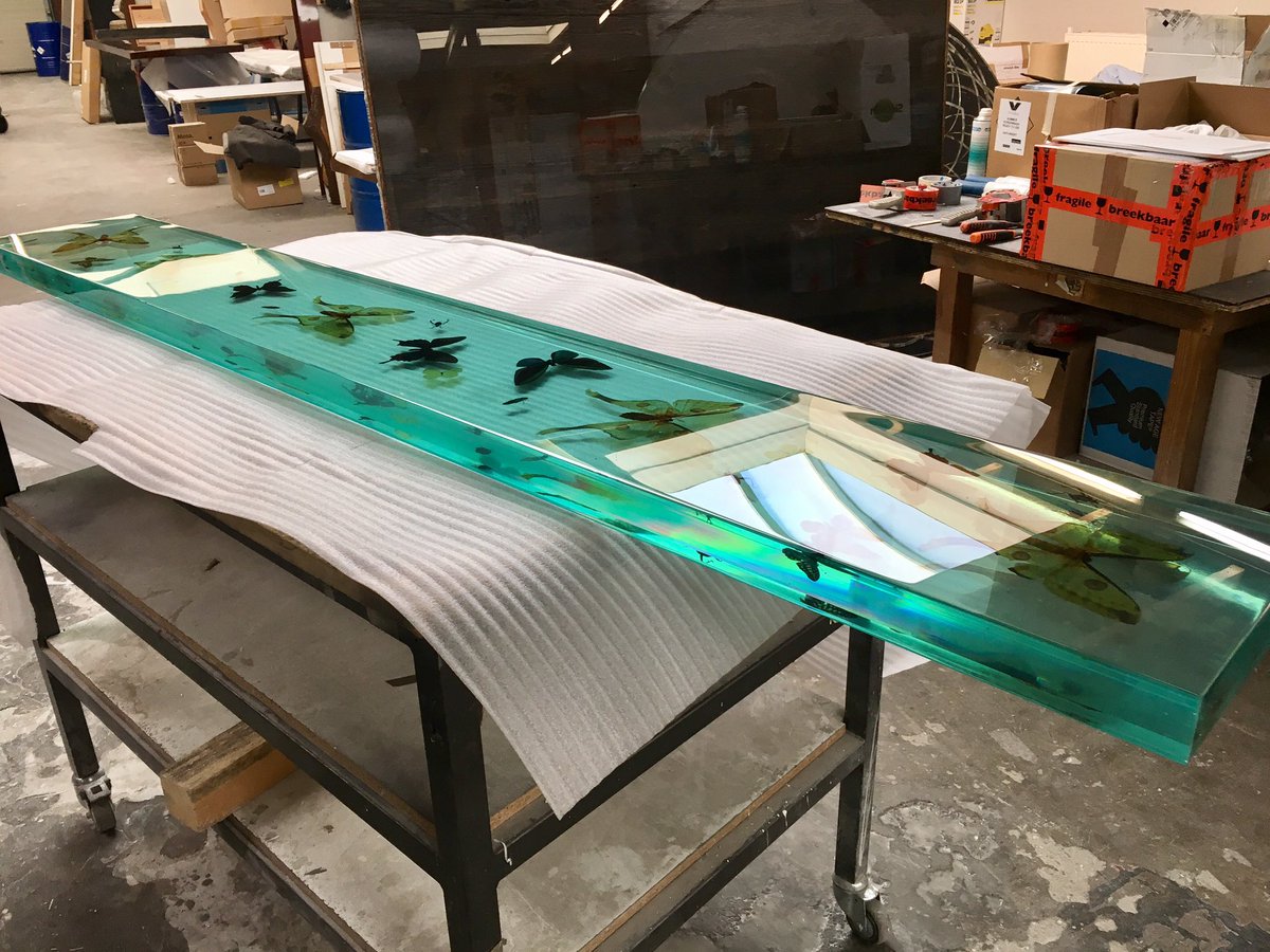 Michelle Wolterink On Twitter Overview Resin Butterfly Bar Top