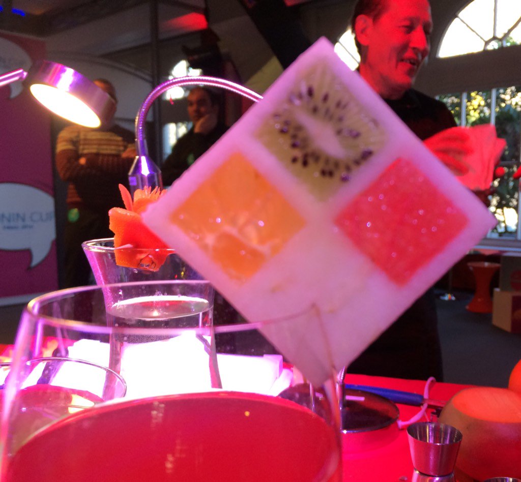 mixellany's tweet photo. How cool is your garnish? #monincup 2016 #cocktails #gin #rum #whiskey https://t.co/npiWUoX9N8