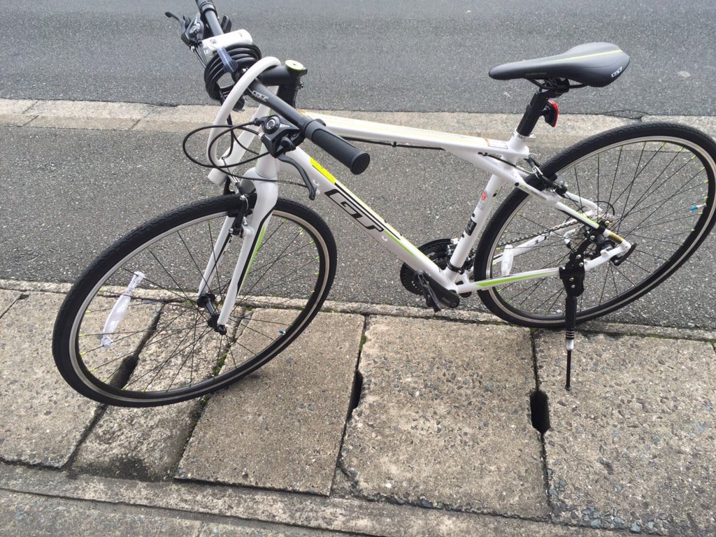 dai_BlueImpulse's tweet photo. 友達の自転車が西鉄の井尻駅でチャリパクされました。見つけた方いましたら連絡よろしくお願いします。
値段が高かったらしいので早く見つけてあげてください！
＃拡散希望 https://t.co/046wAYyjAt