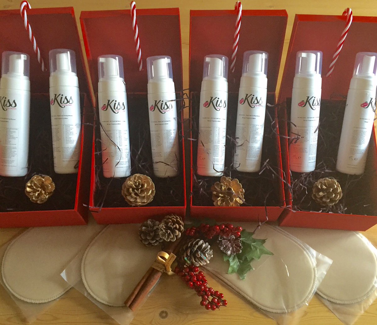 KissTanningLtd's tweet image. #Kiss #TanningMousse avaiable in 14% #KissAfterDark &amp;amp; #KissMeQuick #RapidTan. The perfect #Gift for #Christmas 
kiss-tanning.co.uk