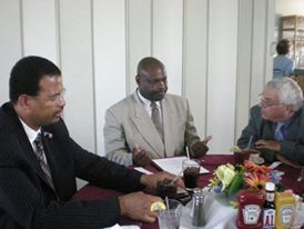 CercleDiversite's tweet photo. Hommage à Ousmane Cissé, un des fondateurs du @CercleDiversite, qui en était le délégué en #Gironde. Par @KemkengL : https://t.co/PaGxLapGz8 https://t.co/ONjWzFV9cm