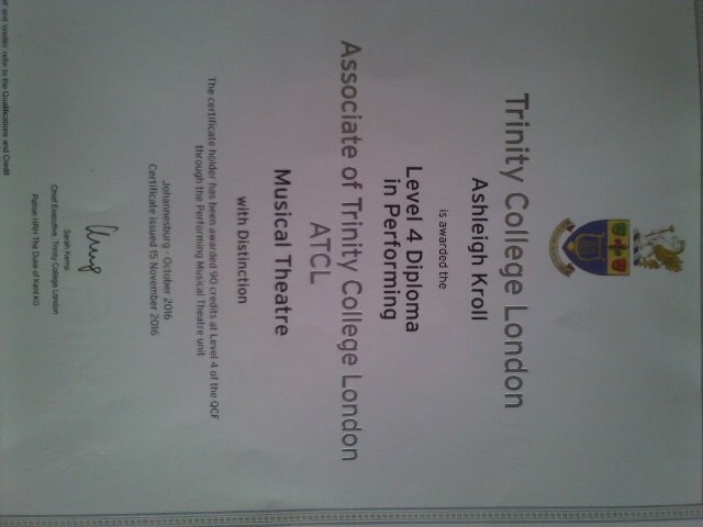 ashleigh7669's tweet photo. And there it is folks!! :) My very first qualification! ★ With distinction!! ♥ Really proud of my accomplishments. https://t.co/WphXxkXIqL