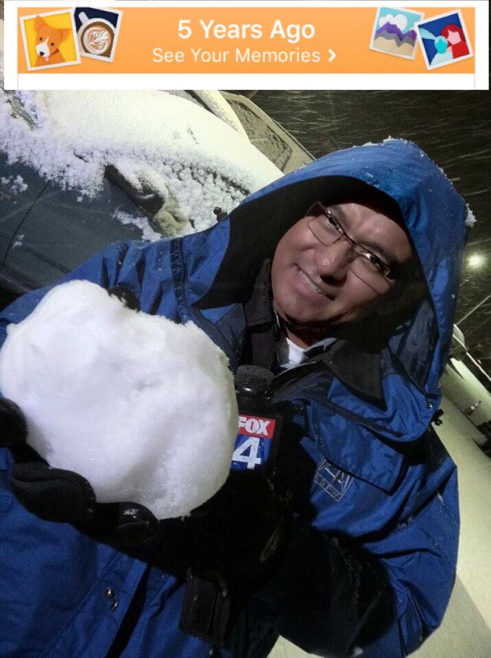 SaulGarzaMedia's tweet photo. This is what we were dealing with five years ago. #snow#Texas #ReporterLife #HatesWinter #weather #NoThanks https://t.co/5oMLbv6LL2