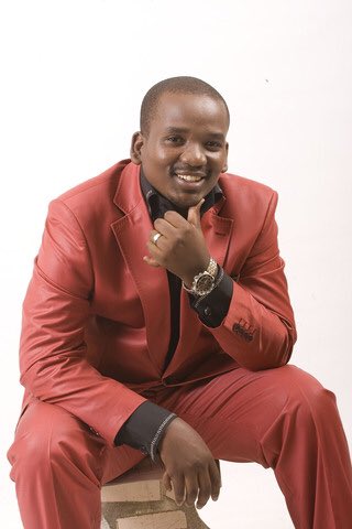 LiveAmp's tweet photo. Rest in peace Sfiso Ncwane. Thank you for the music. Our sincere condolences to family and friends. https://t.co/8s6xMZh1Rv