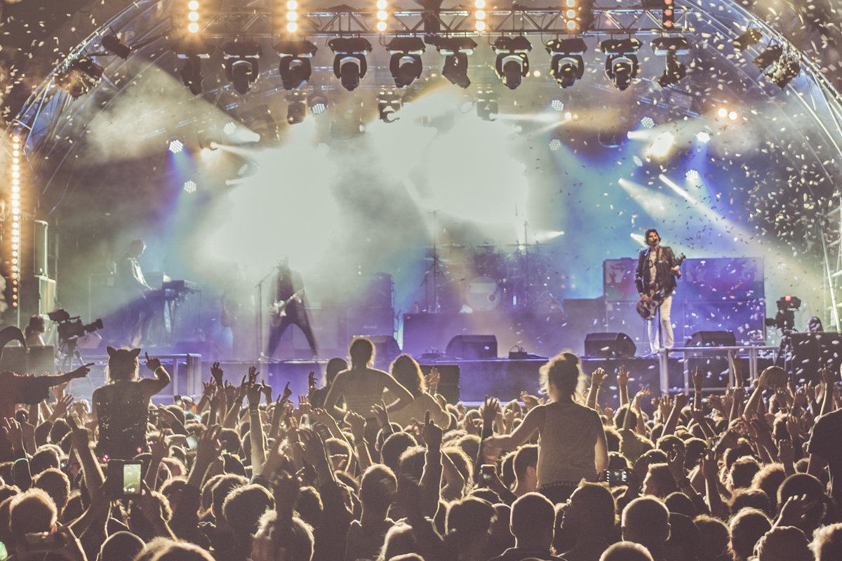 Dope

<a href="/EntiretyUK/">entirety</a>