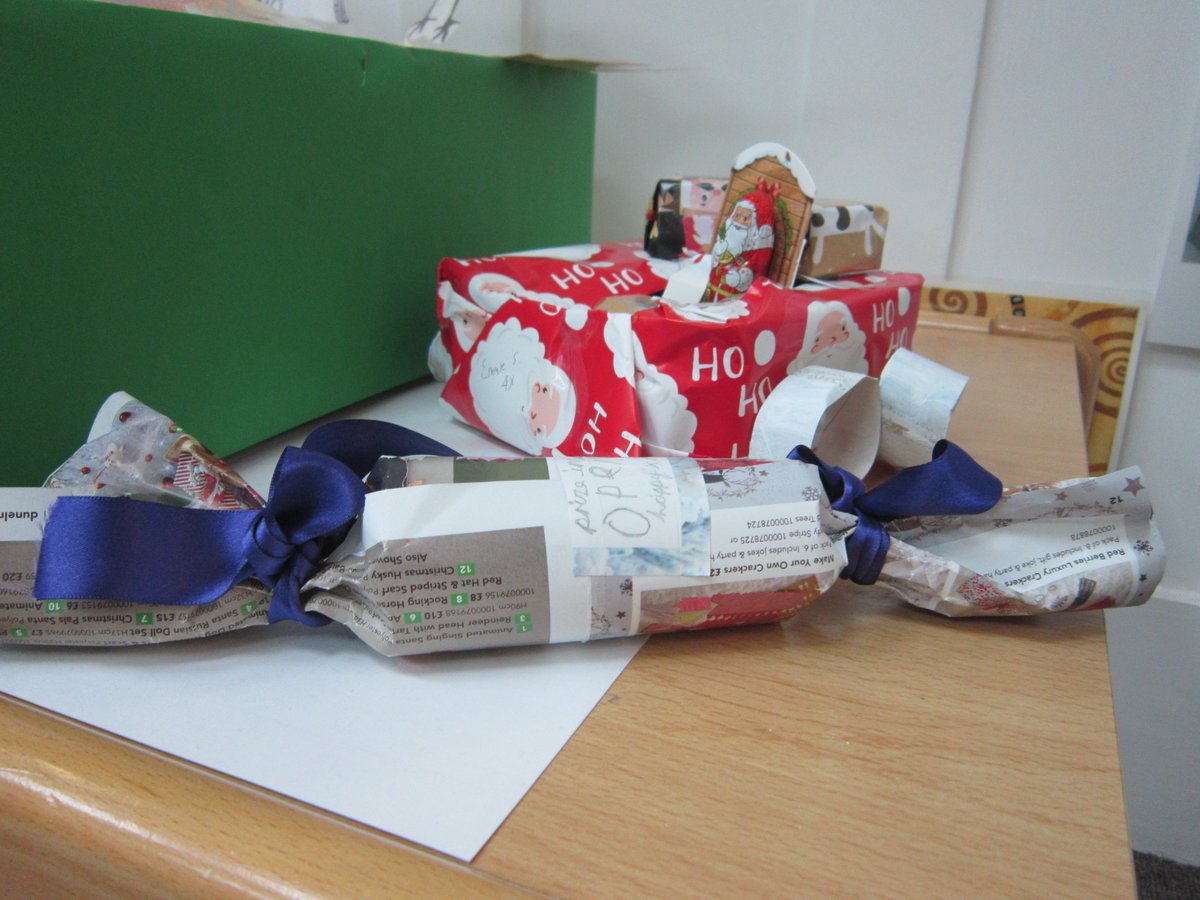 Recycling at its best!  Christmas decorations!
What could you make?