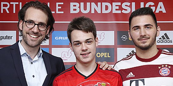 kicker_esport's tweet photo. #kickerCups: VBL-Meister Niklas '@fabE_Raseck' gewann am Wochenende den vierten kicker Cup. https://t.co/ilGAQfWbeF https://t.co/3Vd7BmMLtB