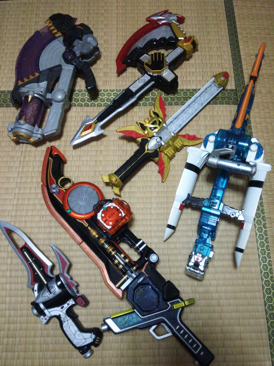 たなかあきらは回鍋肉 歴代ライダー最強フォームの武器ってカッコいいよねヽ ノ 仮面ライダー響鬼 仮面ライダーキバ 仮面ライダーooo 仮面ライダーフォーゼ 仮面ライダーウィザード 仮面ライダー鎧武