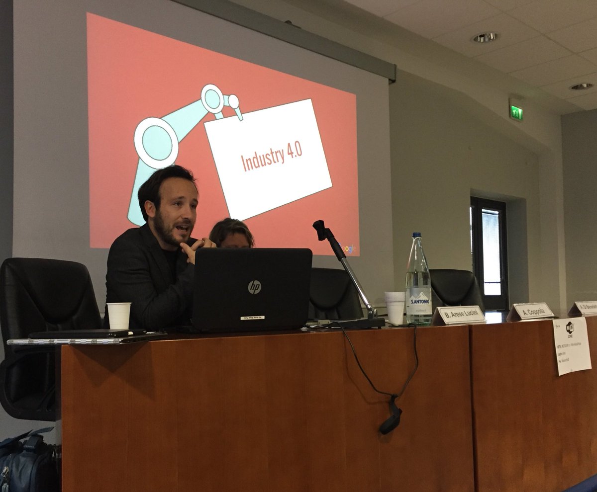 Come possiamo costruire una via italiana all'industria 4.0? <a href="/DiegoCiulli/">Diego Ciulli</a> <a href="/googleitalia/">googleitalia</a> #AndroidFactory <a href="/EnLabs/">eNLabs</a> <a href="/PoloNavacchio/">Polo Tecnologico</a>
