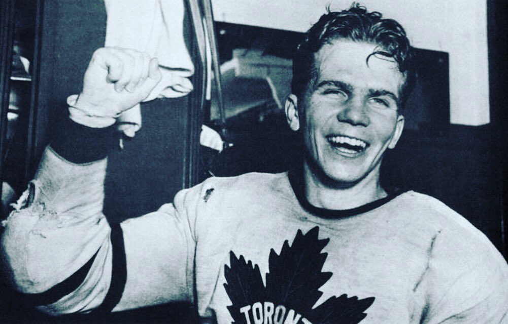 TheFordFANatic's tweet photo. For a chance to come to the Ford Fan Deck to see the @MapleLeafs in Dec: RT this and comment using the hashtag #fansgofurther https://t.co/zegRcYktVx