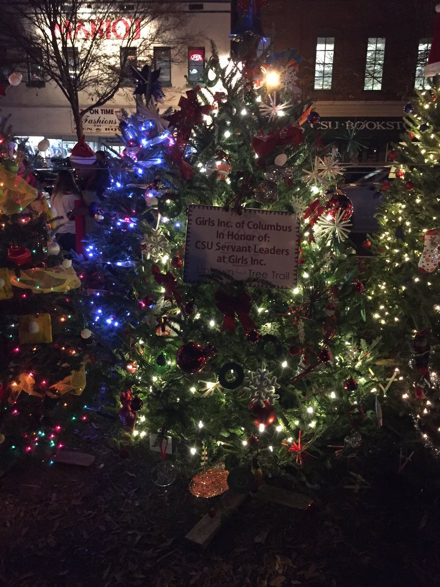 girlsincolumbus's tweet image. Our girls had a blast decorating our Christmas tree at the Uptown Tree Trail! @wrblnews3 @WTVM @LedgerEnquirer @ColumbusGaLife @unitedwaycv
