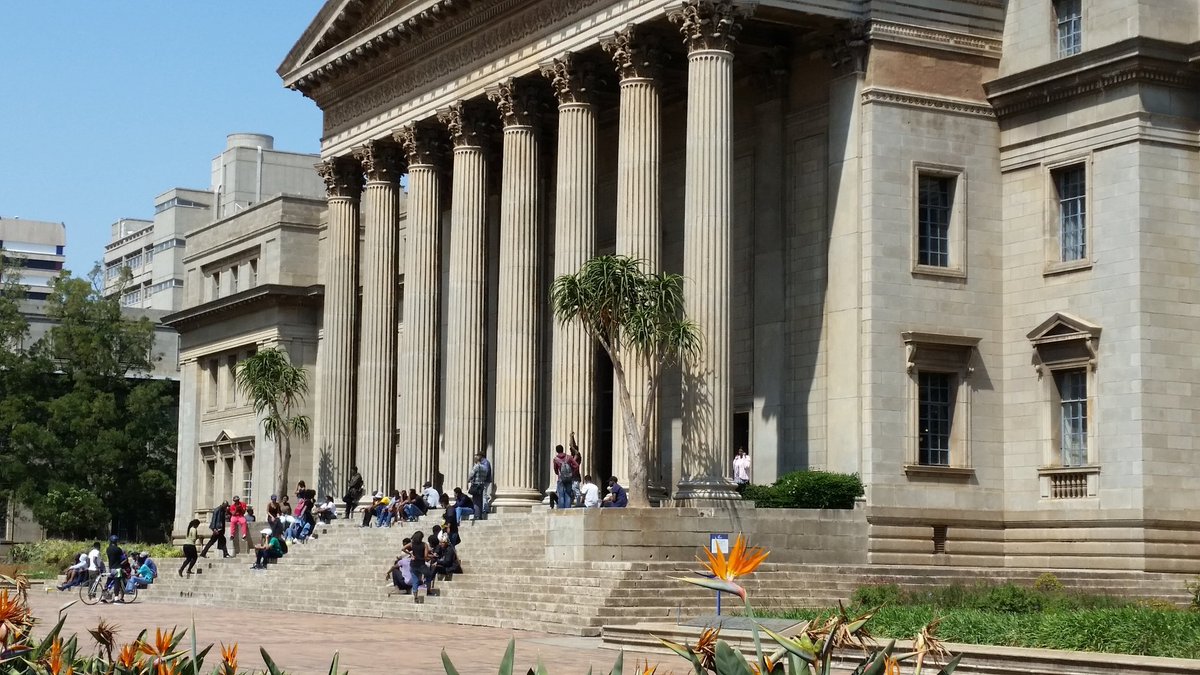 JacaNewswatch's tweet image. #Wits fees to increase by 8% in 2017 #Fees2017 bit.ly/2gYM35R