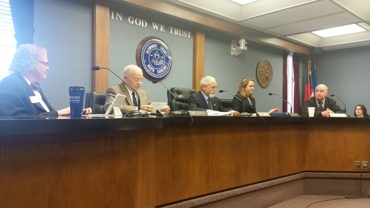 Anna_M_Roman's tweet image. The new commissioners have taken their seats. Eddie Boswell elected back as chairman. Bill Lashley is named as vice chairman. #acpol