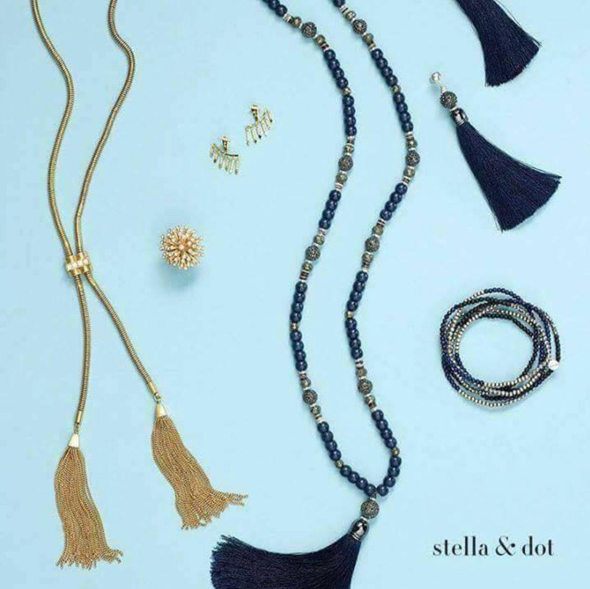 JenElizabeth8's tweet image. Get some gifts this December! Grab the rose gold wishing necklace for $5.99 when you spend $50! Ends today!!